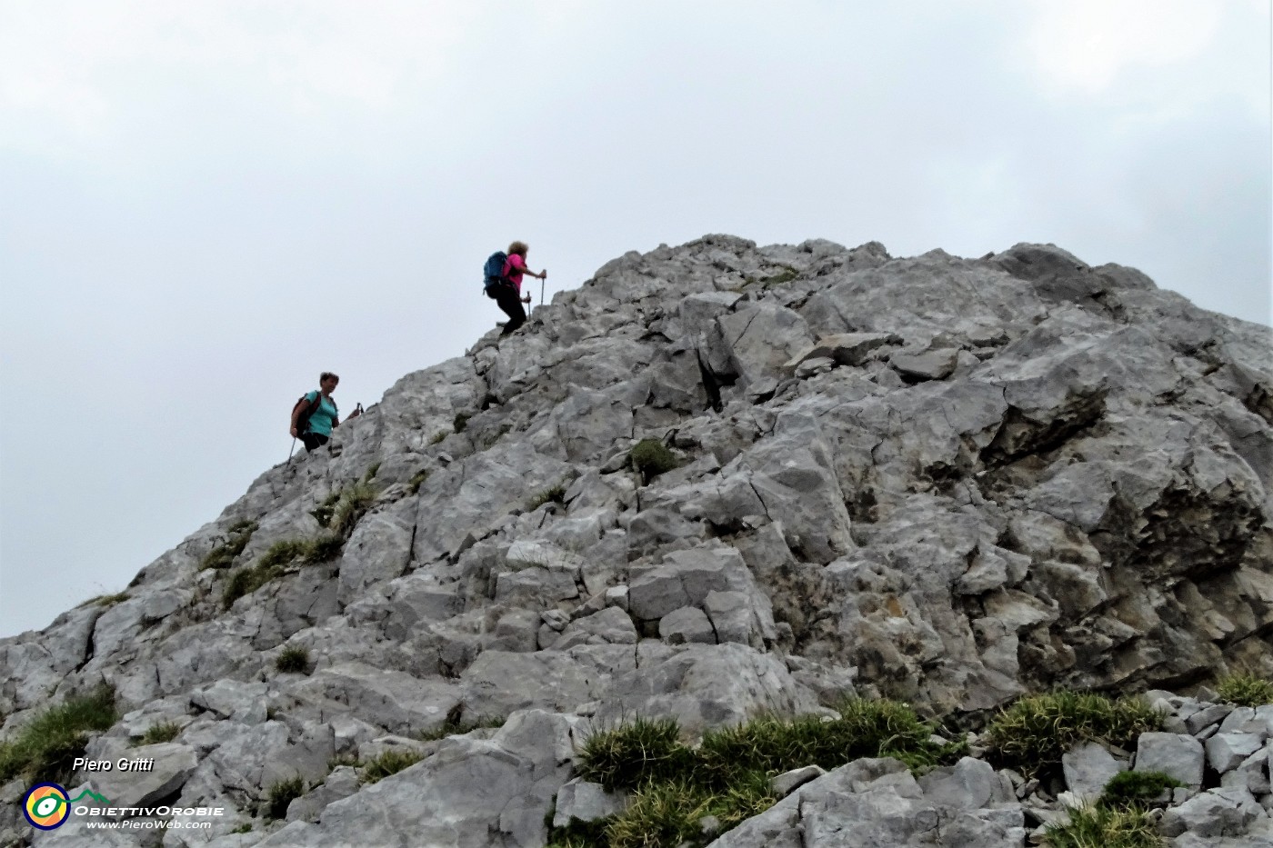 70 Ultimo strappo  su roccette.JPG